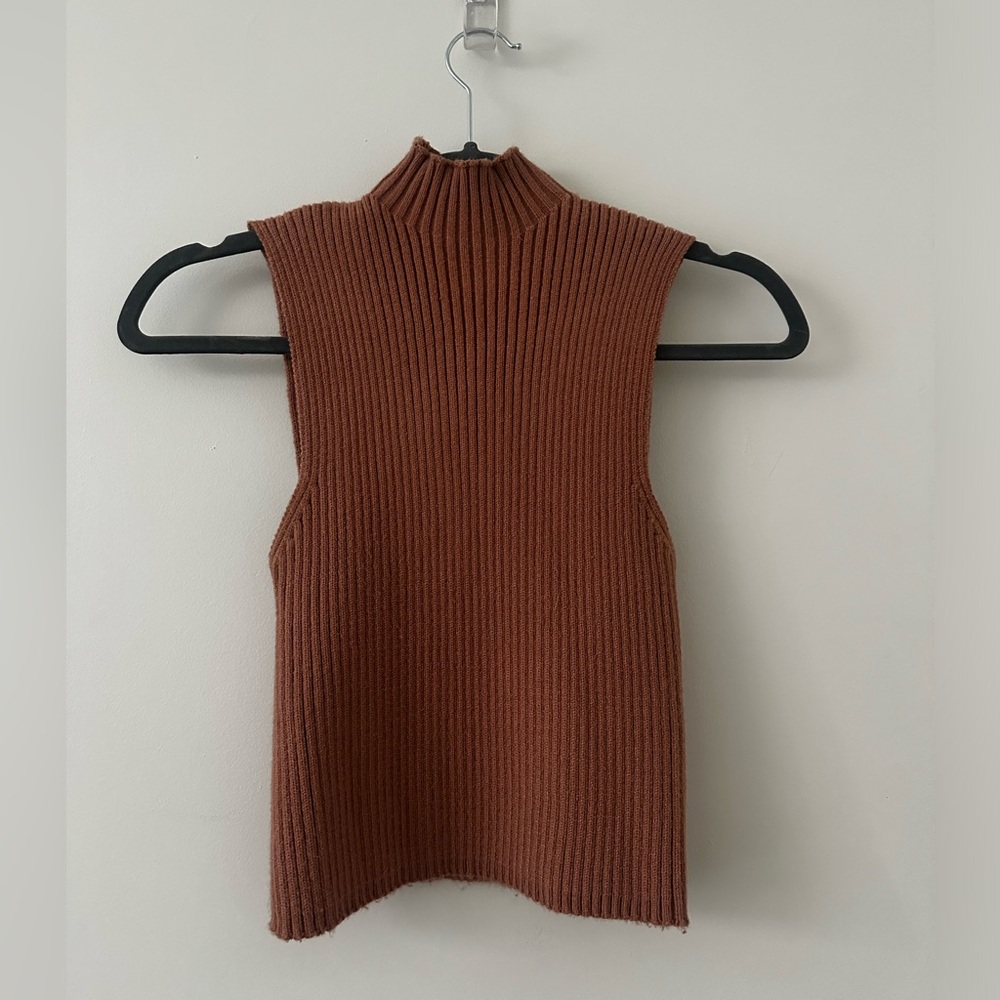 Zara Knit Crop Top